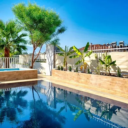 Fethiye'De Muestakil Yuezme Havuzlu 3 Yatak Odali Villa Ali Bey Kargı