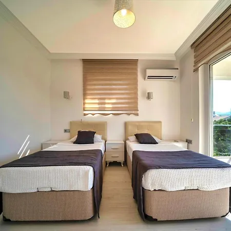 Fethiye'De Muestakil Yuezme Havuzlu 3 Yatak Odali Villa Ali Bey فيلة *